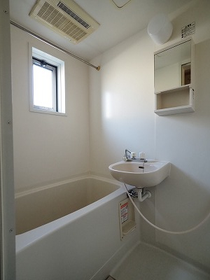 暖房乾燥機付浴室