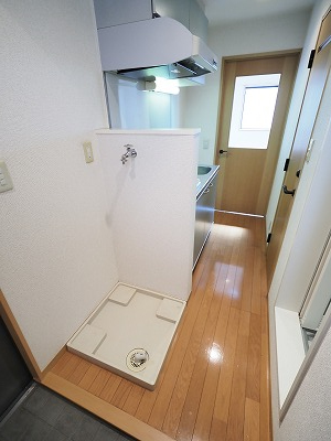洗濯機置場⇒キッチン