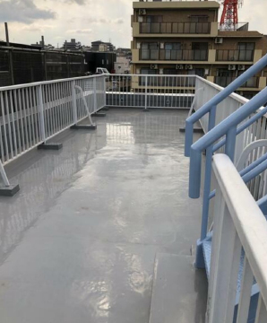 ルーフバルコニー