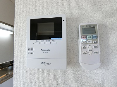 モニタ付インターホン