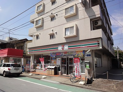 セブン六角橋1：3分