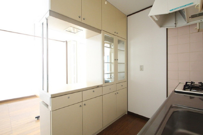 キッチン&食器棚