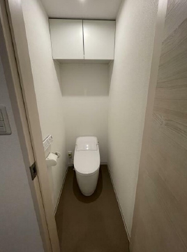 温水洗浄便座付トイレ